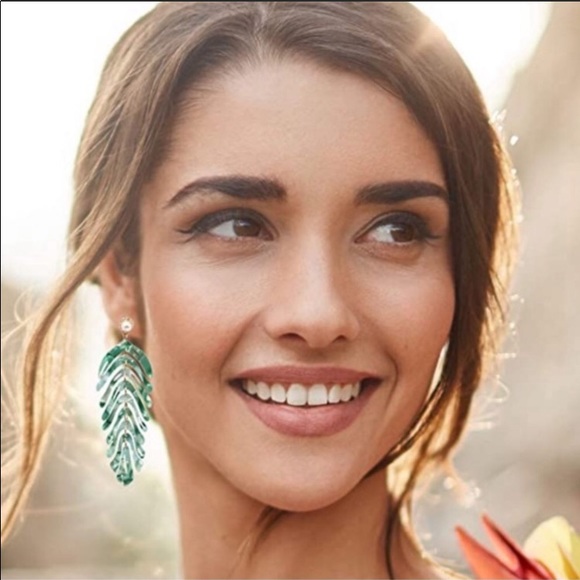 Green Palm Leaf Earrings - Picture 7 of 7